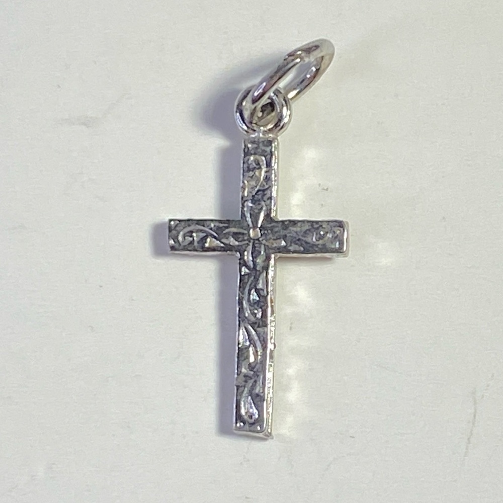 Vintage Etched Cross Pendant Silver Tone